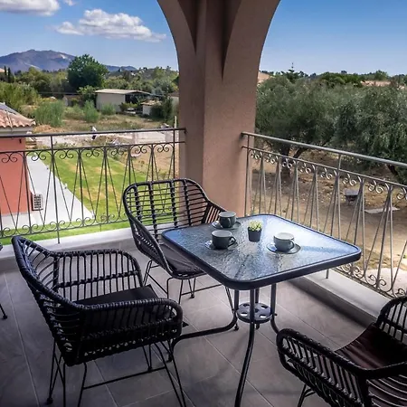 Thalia Апартаменты *