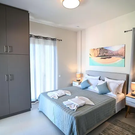 Thalia Apartment